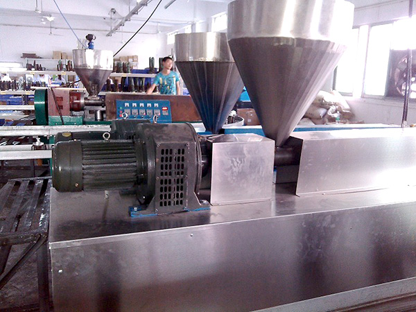 挤出设备 挤出设备